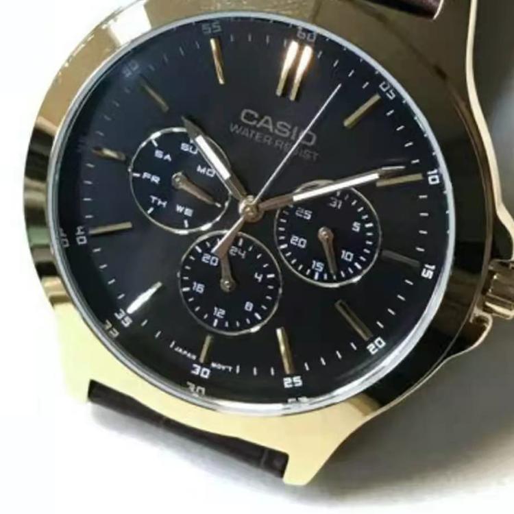 Casio Standard Series Classic Minimalist Stylish Black Watch Quartz Movement Leather Strap Men watches MTP-V300GL-1A