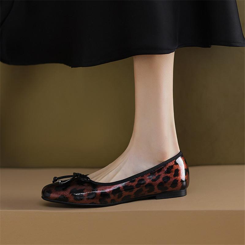Fashion 2025 Spring/summer Shallow Mouth Flat Bottom Bow Round Toe Comfortable Loafers Cow Leather Leopard Print Woman Shoes Women Pumps