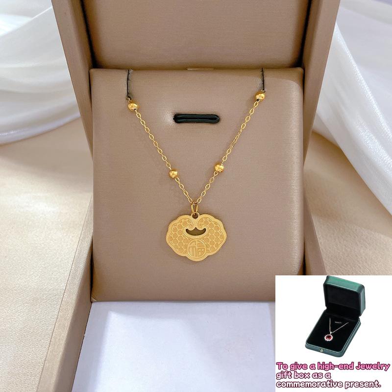 

[Whole body] Fu character auspicious cloud lock minimalist furnace real gold necklace female ins Internet celebrity collarbone chain accessories