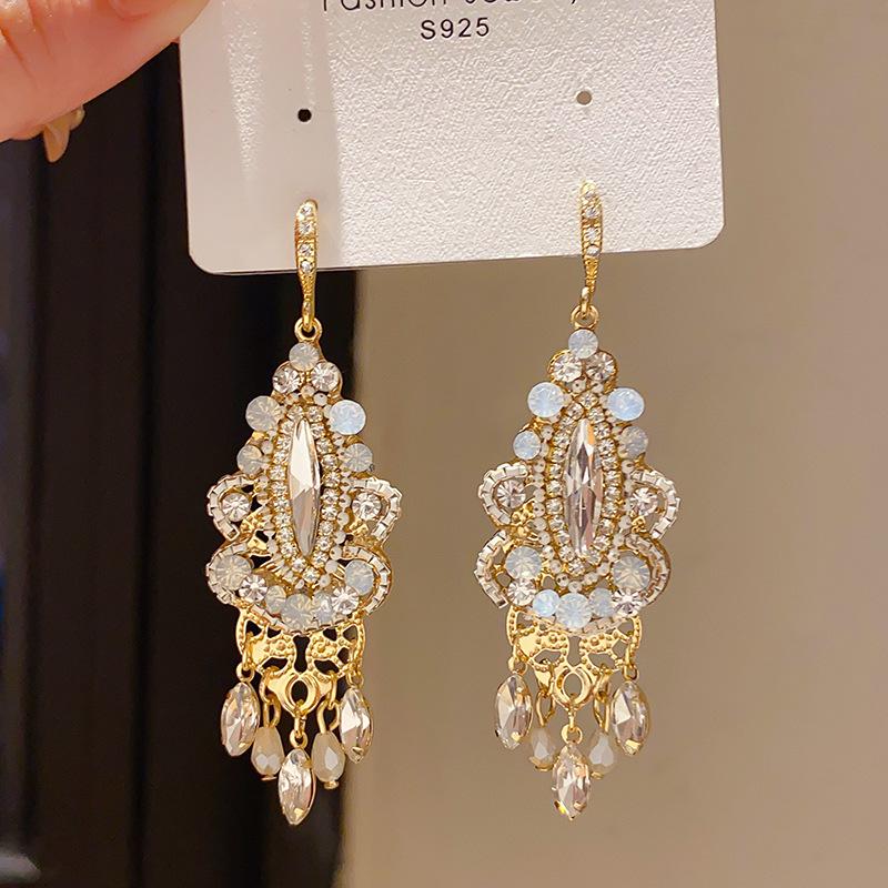 Elegant Rhinestone Water Drop Tassel Earrings - Retro European & American Style