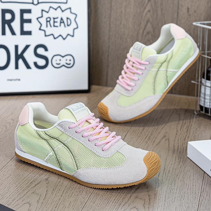 2025 Spring and Summer New Leather Soft-soled German Training Shoes Women's Casual Flat-bottomed Versatile Sports Student Women's Shoes Trendy Cool