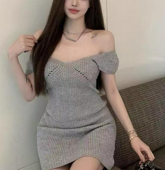 Spicy Girl V-Neck Sweater & Hip-Hugging Skirt Two-Piece Set: Long-Sleeve Cardigan Jacket & Camisole Dress for Autumn/Winter.