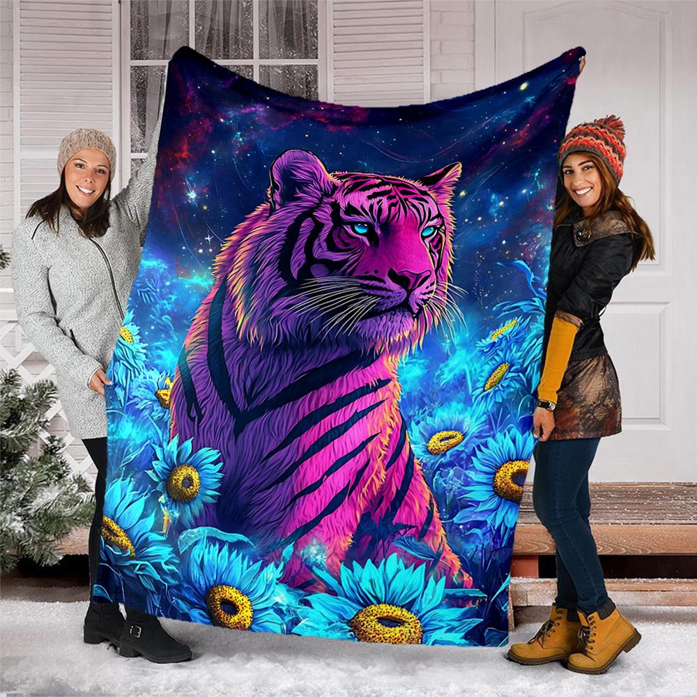 1pc Tiger Fantasy Flowers Throw Blanket Polyester Fiber, Lightweight Flannel, Soft & Warm, All Season Use for Outdoor, Camping Digital Print