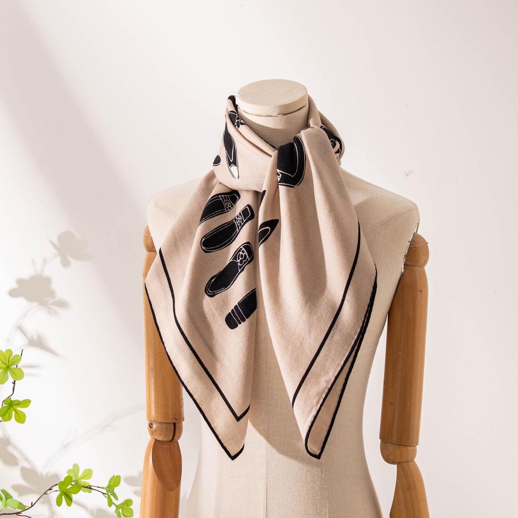 Elegant Silk Wool Scarf - 2025 Autumn Collection: Women's High-End Neck Warmer & Decorative Commuting Shawl