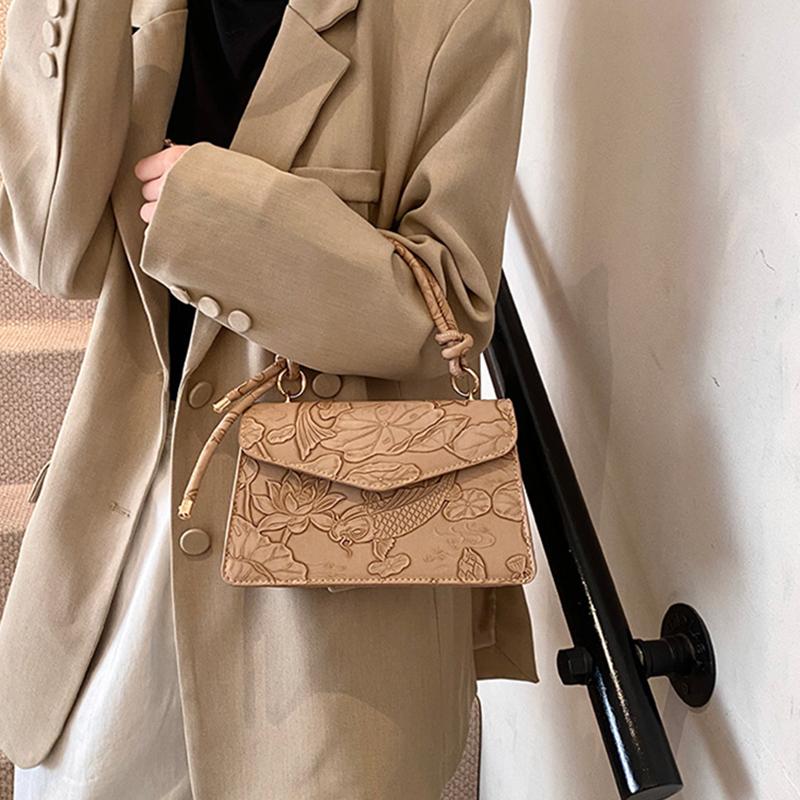 Autumn Womens Small Square Shoulder Bag Premium Textured Crossbody Bag Fashion Minimalist Versatile Handbag Purse KTB