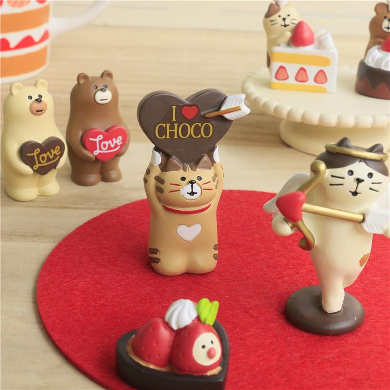 Japan Zakka Valentine's Day Chocolate Studio Mini Statue Bookshelf Decoration Collectible Home Decor Resin Craft Japan Ornaments