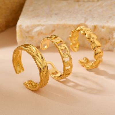 Stainless Steel Jewelry Oil Pressure Chain Stacking Ring for Women, Light Luxury Fashion 18k Gold Plated Titanium Steel Ring