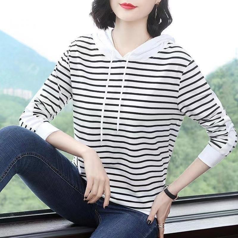 Mid Autumn Season Striped Hoodie T Shirt For Women With Patching And Loose Fit