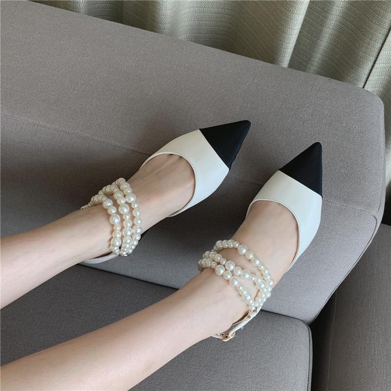 Xiaoxiang pearl chain bag head sandals autumn new color matching pointed flat bottom celebrity flat heel single shoes 35 белый 3309₽