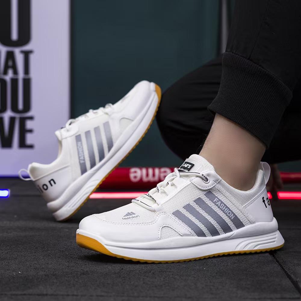 Men's Shoes New Breathable Sports Shoes Casual Travel Versatile Trendy Lightweight Soft Sole College Students' Shoes