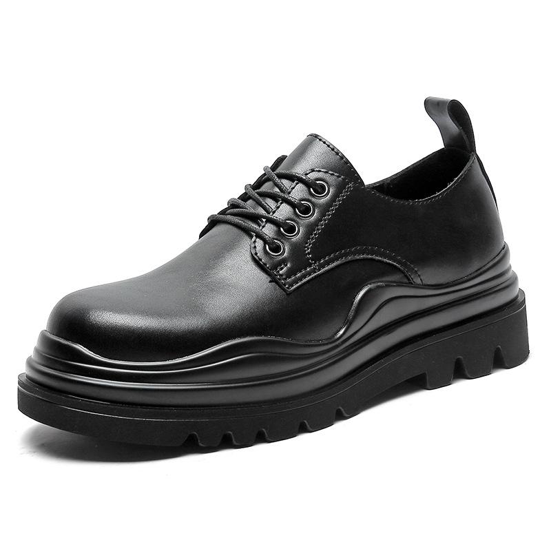 Увеличенные мужские туфли Martin — фото 7