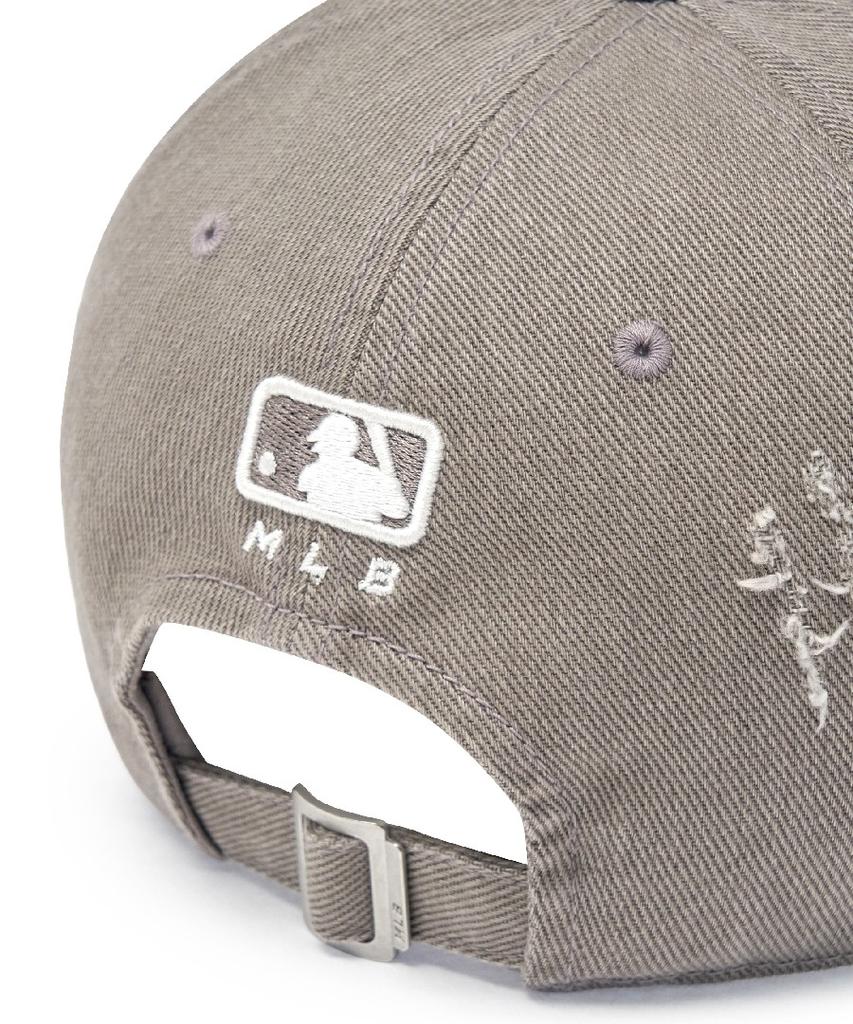 Emelbi Damaged Washed Unstructured Ball Cap La (Grey)