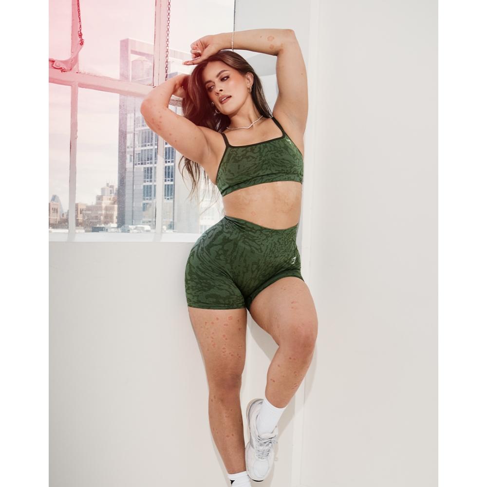 

GYMSHARK Adapt x Whitney Shorts Force Green Winter Olive B3C6N EC1H XS