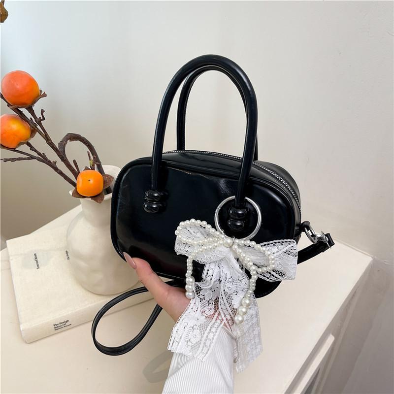 

Small bag women s new casual messenger bag bow versatile women s portable pillow bag чёрный
