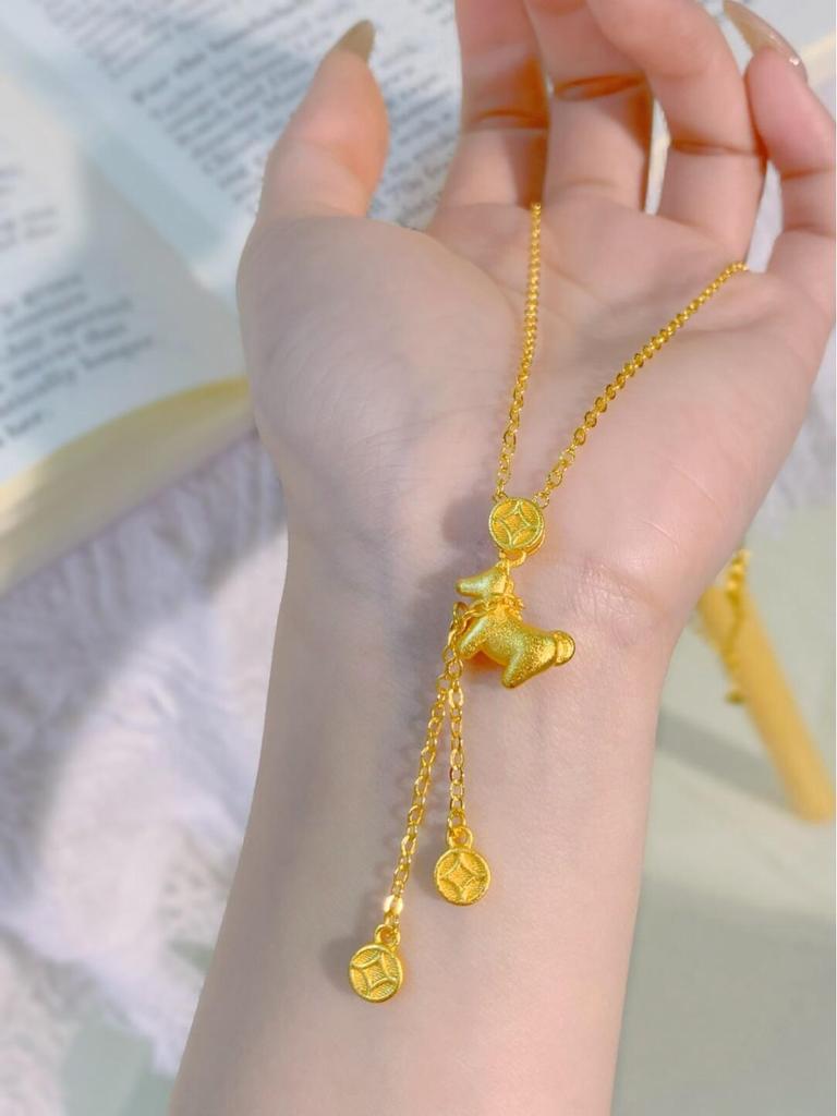 Shajinma Women's Simulated Gold Pendant Necklace - Luxurious Light Design with Long-Lasting Color