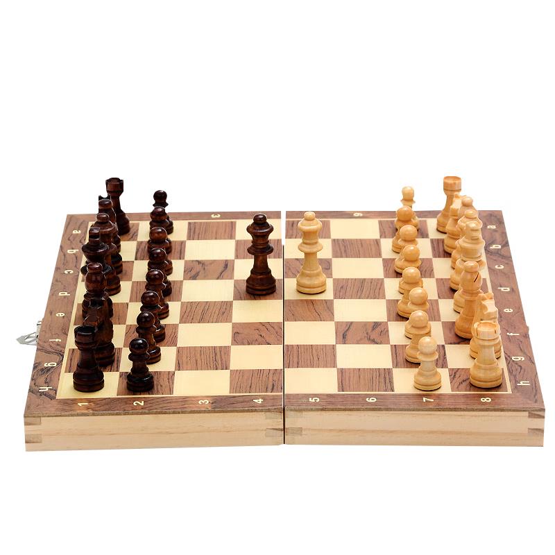 Hua Sheng Solid Wood Folding International Chess Set