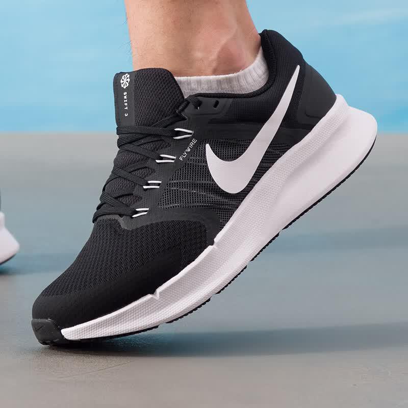 Nike Men s DR2695-002 Everyday Running Shoes US 7.5