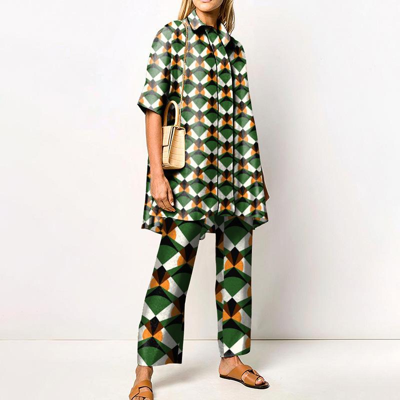 Grünes geometrisches Print Damenhemd und Wide Leg Hosen Kombinationsset