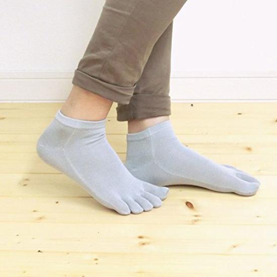 Silk Sizes Made in Japan Set of Five-Toe Socks, 23-25cm, (Silver Gray, 3)