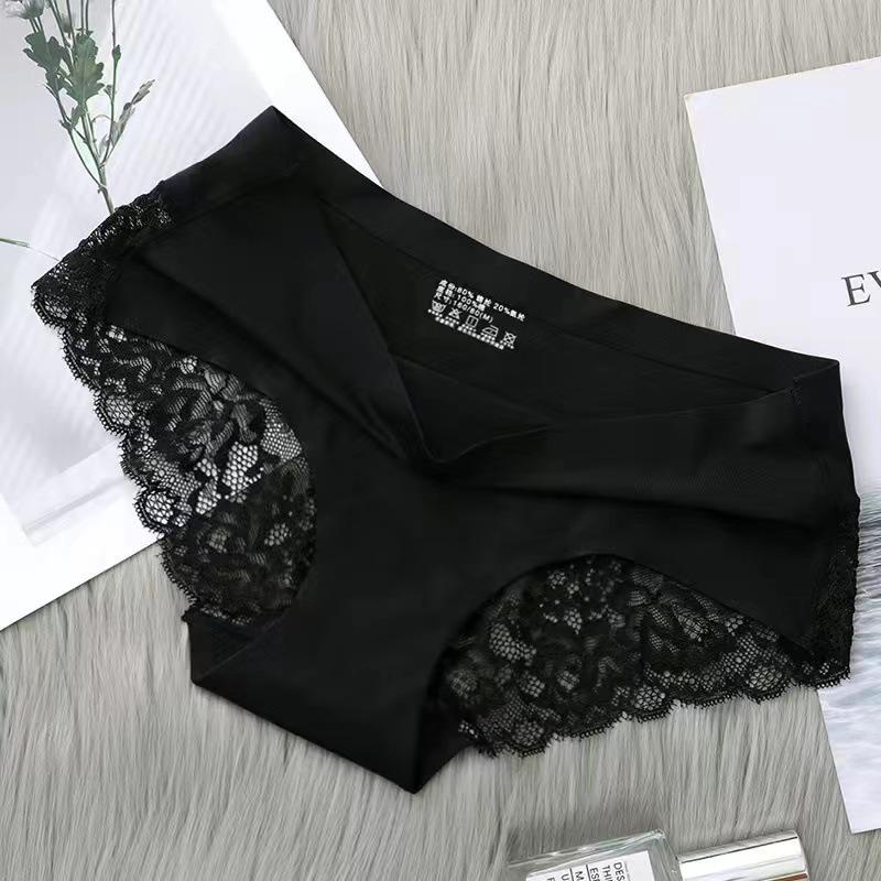 Women's Ultra-Thin Ice Silk Lace Mid-Waist Panties - Seamless, Breathable, Cotton Crotch, Plus Size, Sexy, Skin-Friendly Triangle Design