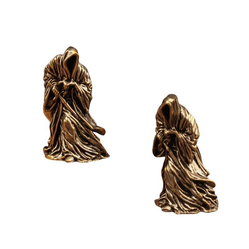 1/2Pcs Retro Brass Death Statue Black Robe Action Figures Miniature Punk Horror Statue Desktop Ornament Halloween Decor