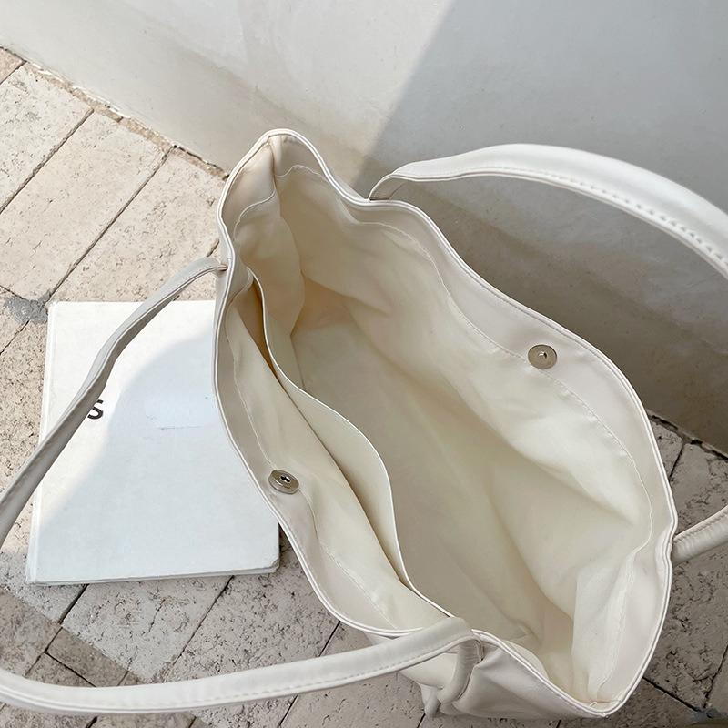 Tote Bag Women's Handheld Large Bag, Casual and Unique Design, Versatile and Large Capacity Single Shoulder Underarm Bag, Korean Edition Bag