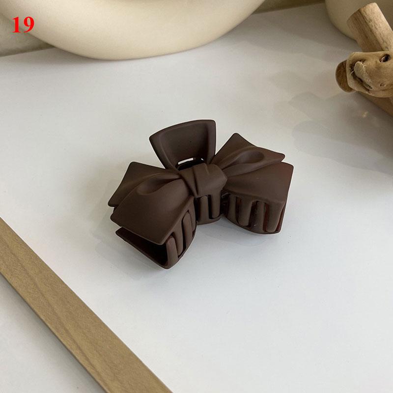 Popolare caffè nero beige fermaglio per capelli grande artiglio per capelli smerigliato fermagli per granchio forcine acriliche clip a forma di squalo geometrico