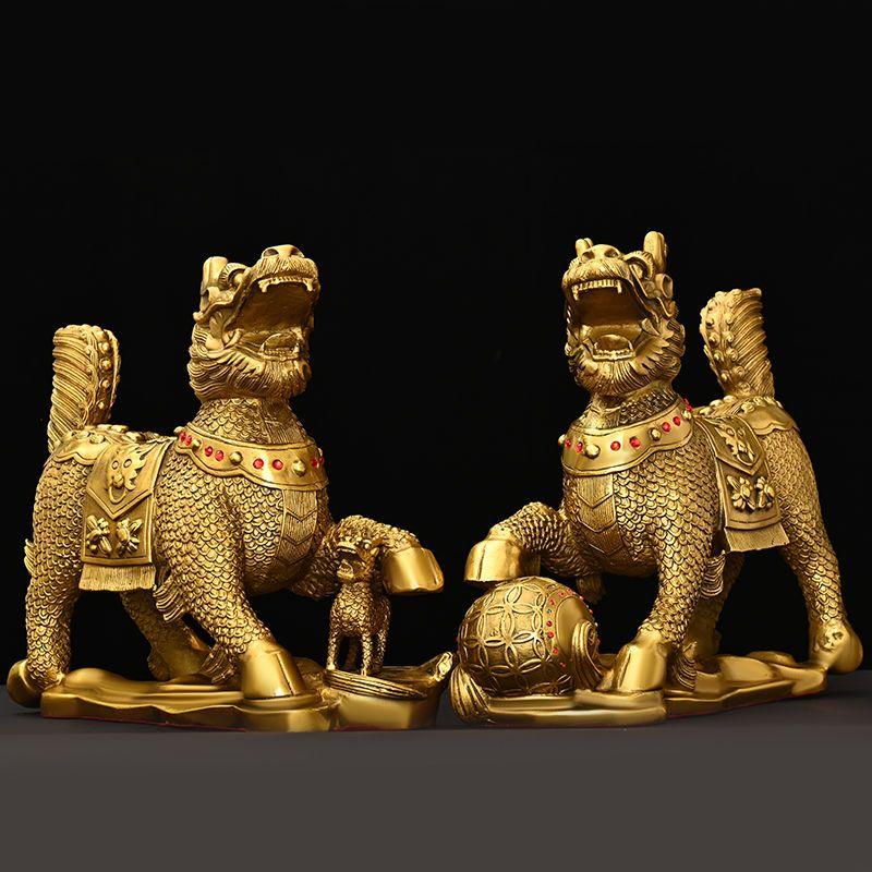 Chinese Fengshui Craft Eight Treasures Qilin Ornament Full Copper Auspicious Lucky Qilin Home and Office Desktop Decoration