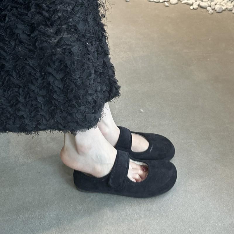 Fleece flat-soled coffee-colored single shoes women's shoes autumn and winter warm cotton shoes Korean version retro word with Mary Jane Mao Mao shoes