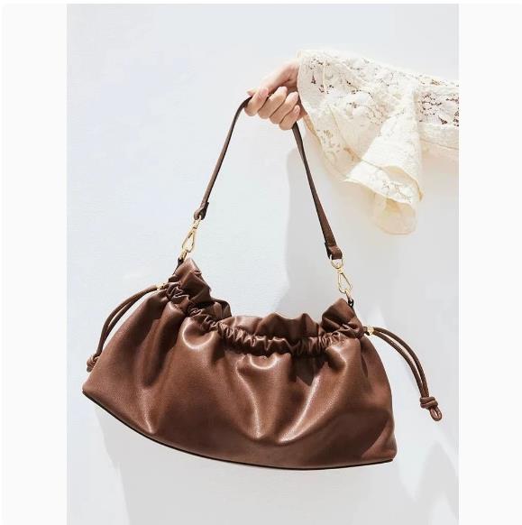 NEW Brand Drawstring Shoulder Fashi Pleated Cloud Buckle Design Versatile Crossbody Bag Women's Casual Bag Handbag