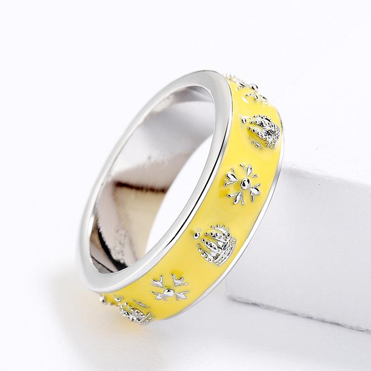 European and American Palace Style Retro Enamel Women's Ring Three dimensional Pattern Crown Literary Personality Ring