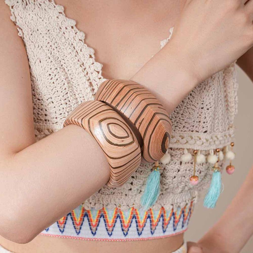 Europe American Style Wood Wide Bangle Minority Design Retro  Hand Ring  Women