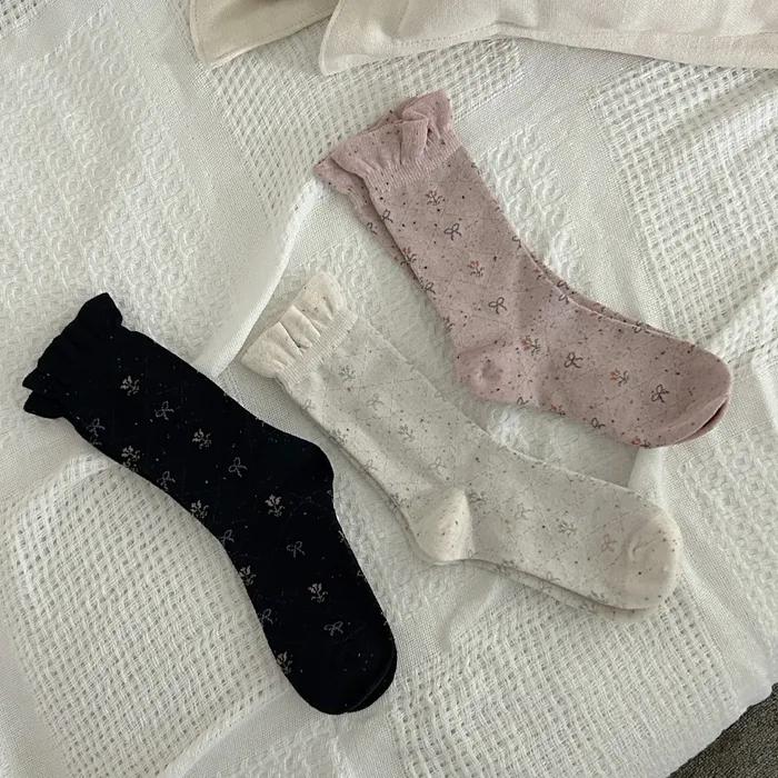 Katie Vintage Ruffle Flower Socks 3 Colors