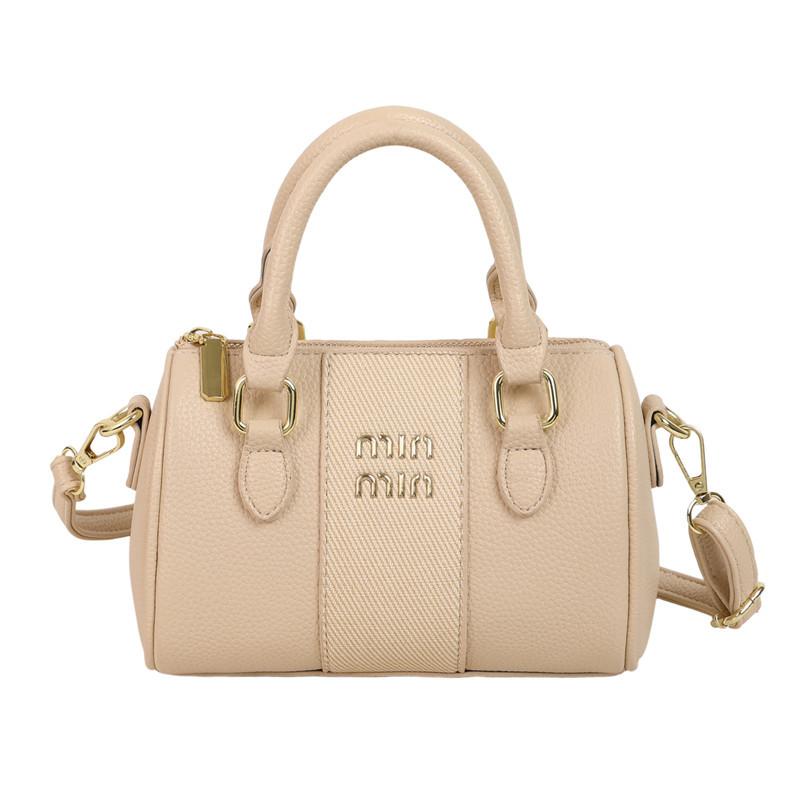 Premium Texture Small Bag Women's Bag New Versatile Messenger Bag Single Shoulder Portable Pillow Bag Tide