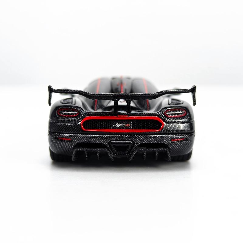 Frontiart 1:64 Agera RS - A Cast-pressed Realistic Alloy Car Model, a Boys' Holiday Gift Toy, and an Adult Collection Piece.