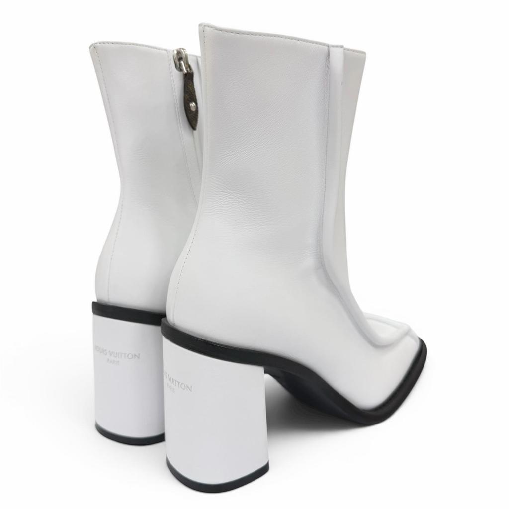 Excellent LOUIS VUITTON Ankle boots Berlin Line white leather Women 37 Used