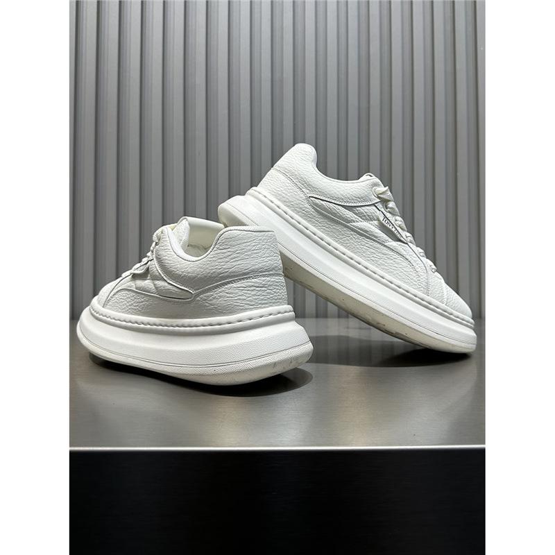 Autumn breathable and lightweight casual board shoes breathable color matching tide qs