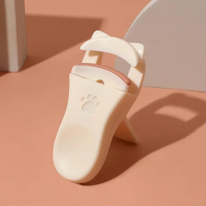 Cat Claw Eyelashes Curler Cute Designs Accessories Tool Fit All Eyelash Shapes Long Lasting Professional for Women Makeup