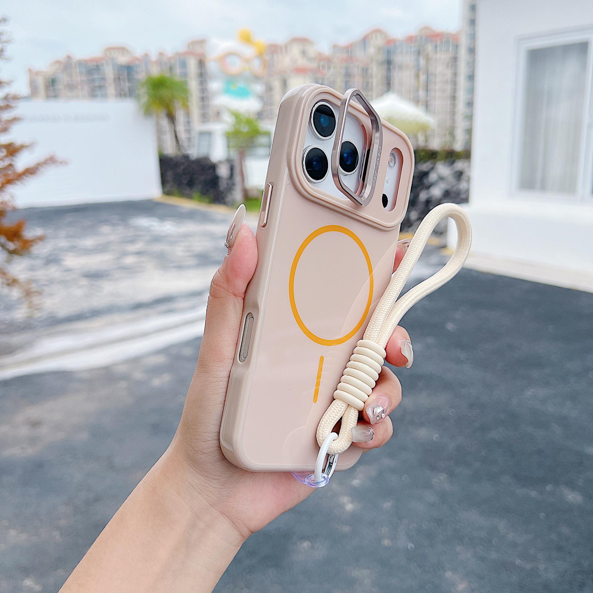 

Магнитный держатель для объектива, защитный чехол для iPhone 16/15/14 Pro Max с покрытием, имитирующим кожу, и шнурком, однотонный iPhone 17 Pro Max