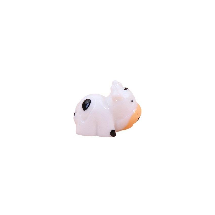 Creative Resin Cow Figurine – Cartoon Animal Craft Kit for DIY Decor, Gifts, and Handmade Projects