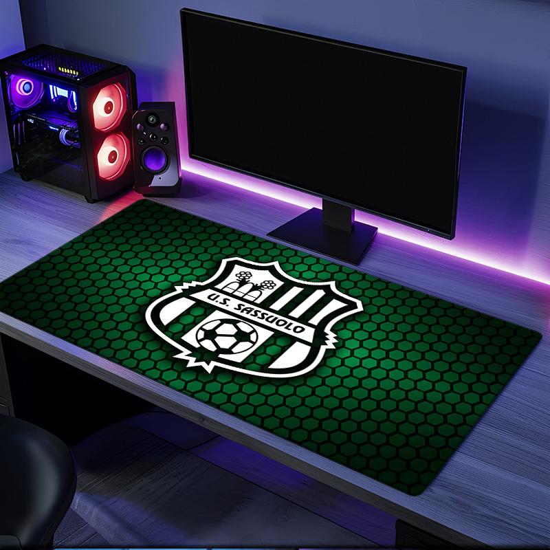 Sassuolo Football Crest Design Mouse Pad, Rubber Base, Mouse Pad for Gamers and Office Use, Gaming Desk , Easy To Clean Mat Christmas fan gifts
