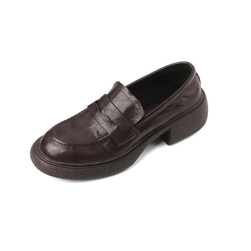 Однопедальные кожаные туфли с высокой текстурой маленькие ретро с круглым носком универсальные для commutes на платформе лоферы 40 коричневый 3130₽