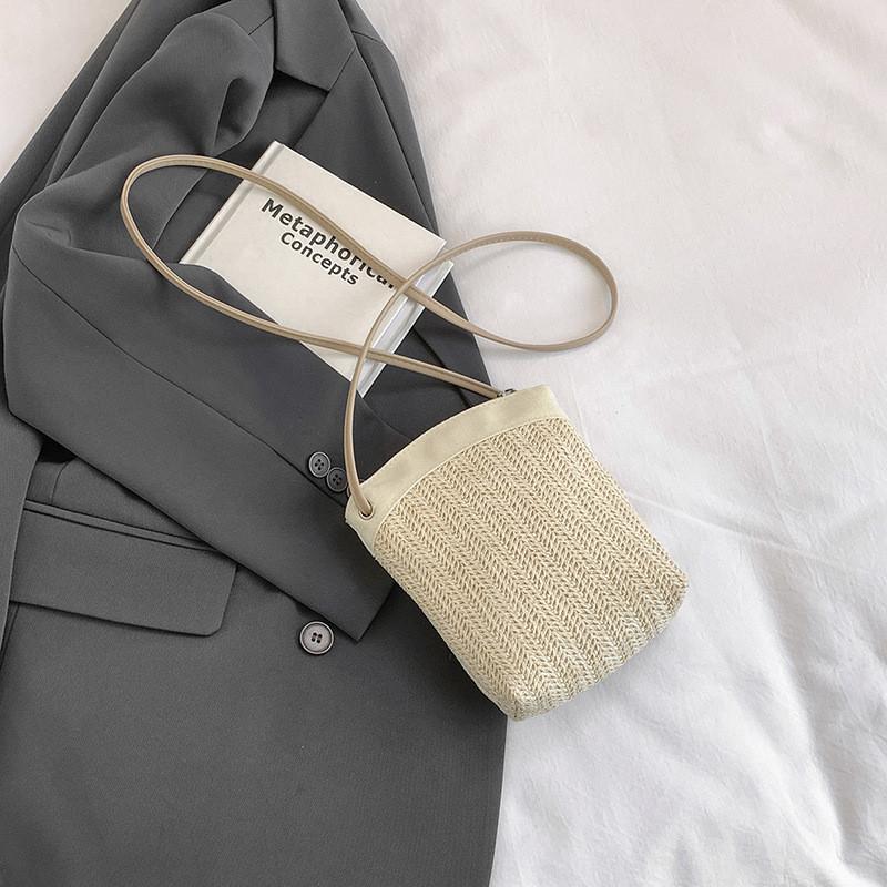 Fashionable Woven Square Handbag For Women Featuring Soft Materials For Everyday Style OffWhite