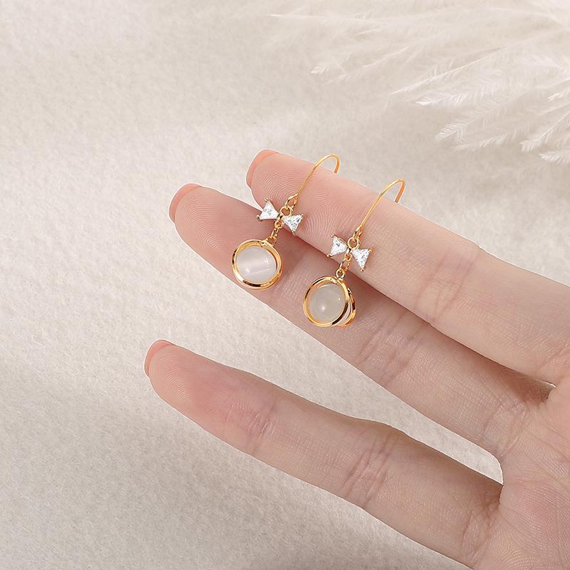 2022 Trendy Cat's Eye Bow Earrings for Women - Versatile and Influencer Approved Fashion Jewelry