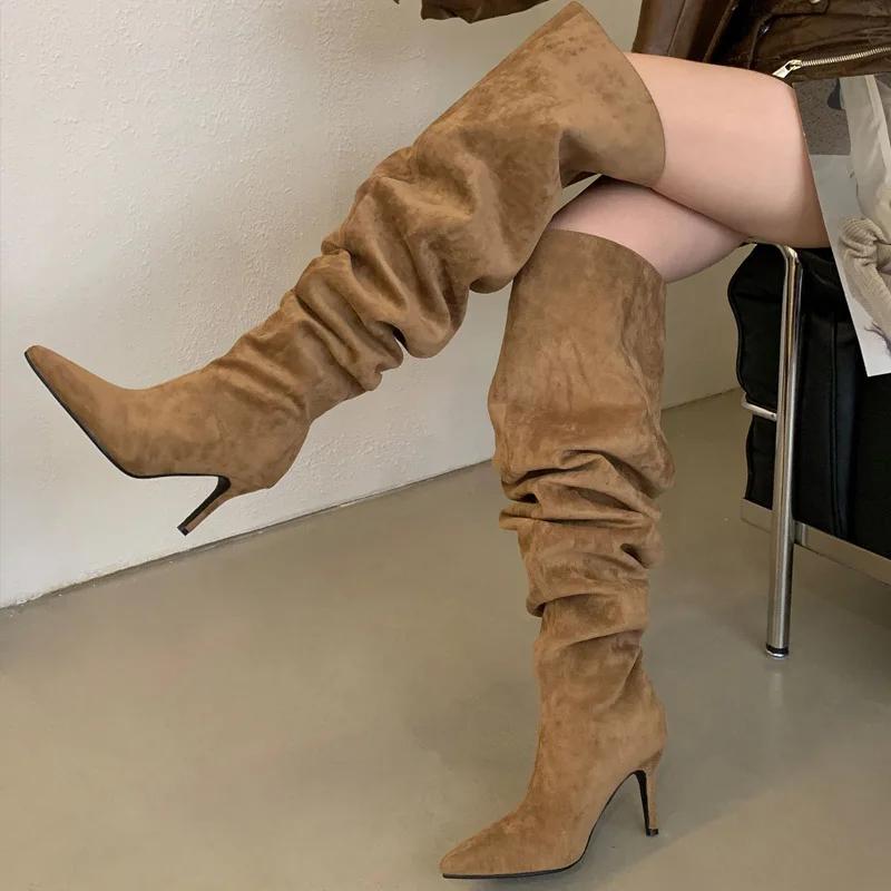Zimní móda Plisované špičaté dámské kozačky nad koleno Dlouhé motorkářské kotníkové boty Sexy tenké vysoké podpatky Boty