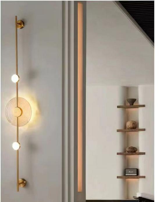 European-Style Minimalist Wall Lamp: Modern Art Design for Office, Hotel, or Bedroom