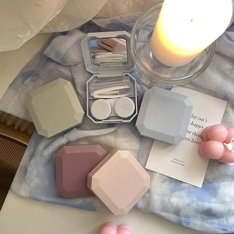 1 Stück Bonbonfarbene Kontaktlinsenbox Einfarbig Tragbarer Kontaktlinsenbehälter mit Pinzette Saugstab Set für Reise-Set Halter