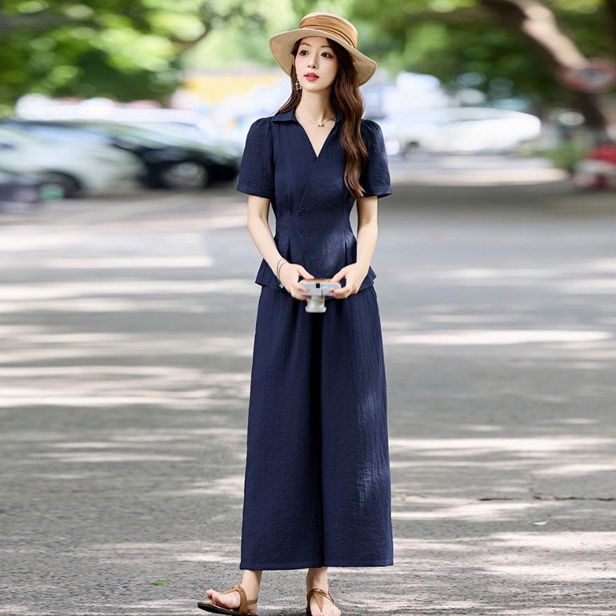 Design Sense Fashion Suit Women's  New Temperament Waist Thin Short-sleeved Shirt Wide-leg Pants Two-piece Set