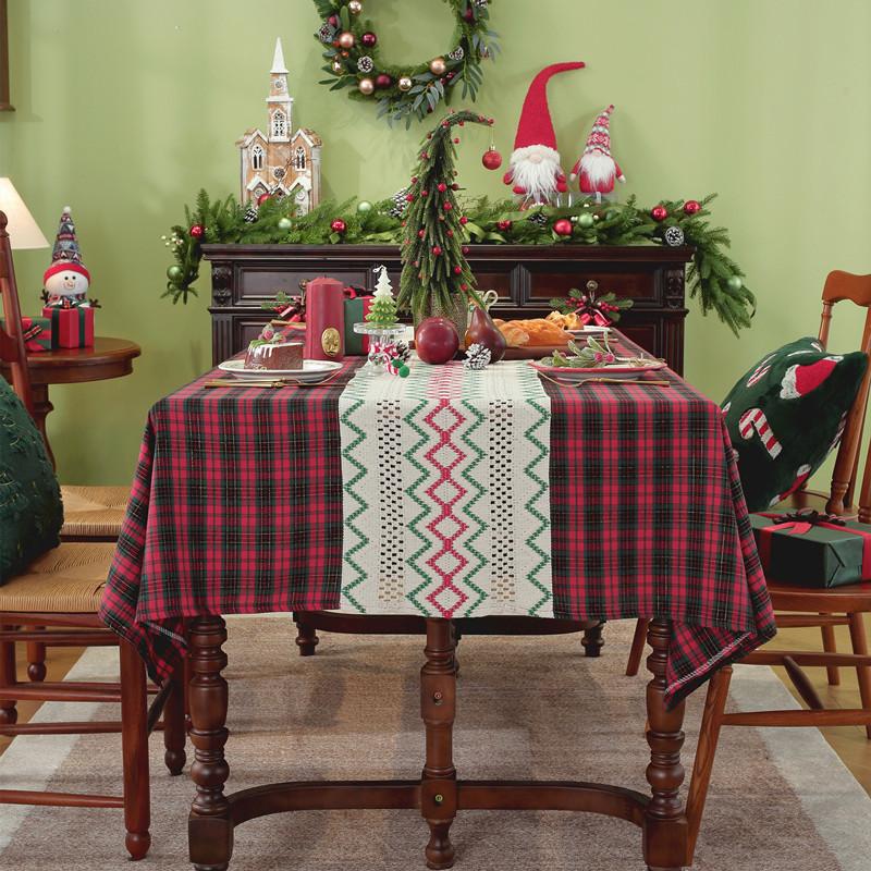 25 Custom-Dyed Polyester-Cotton Festive Christmas Red Grid Gold Silk Decorative Fringed Coffee Table Tablecloth Dining Table Cloth