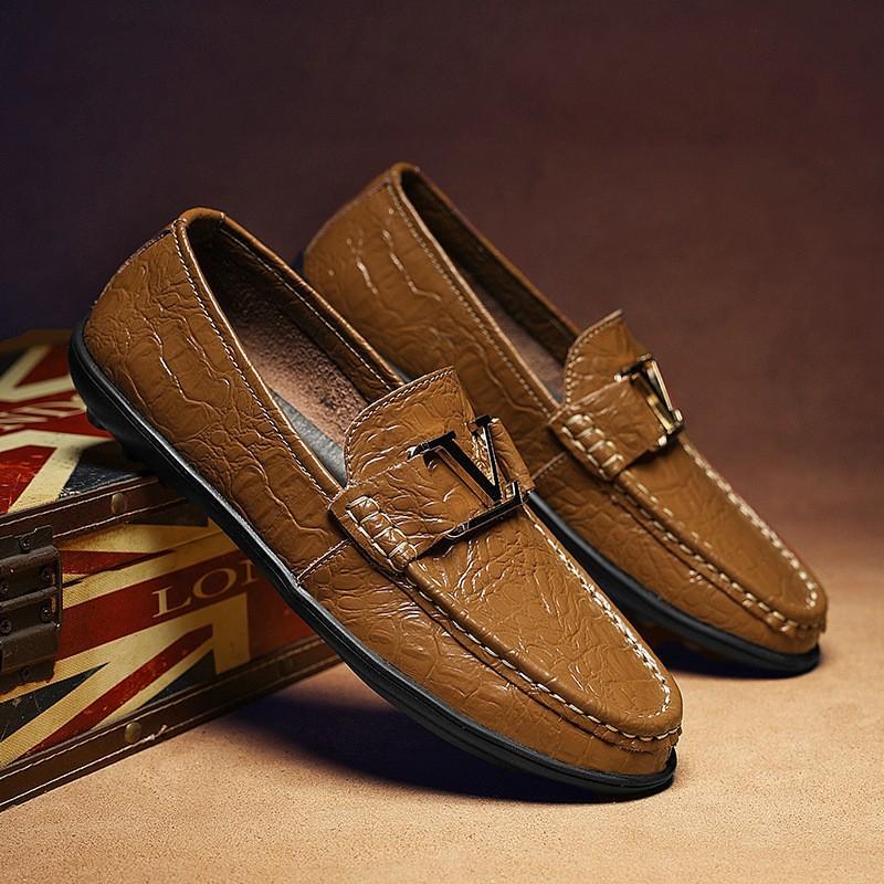 Spring and Summer Lazy Shoes Versatile and Breathable, One Step Casual Driving Shoes, Dou Dou Men's Shoes, Fashion Leather Shoes